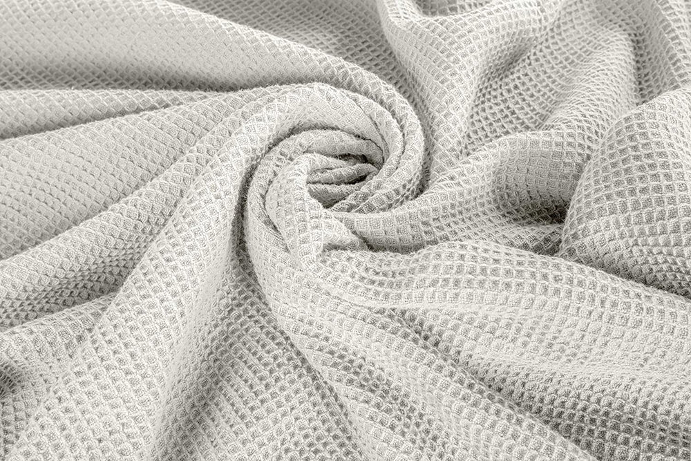 
            
                Load image into Gallery viewer, [Glacier Grey] Crover Thermal Waffle 100% Cotton Wave Blanket (Twin / Queen / King)
            
        